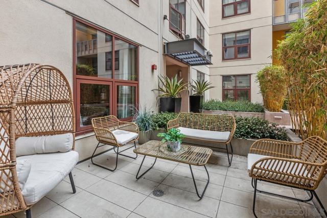 1150 J Street, San Diego CA: https://media.crmls.org/mediaz/dbc430be-c35d-4522-a429-f4ddf7cb1363.jpg