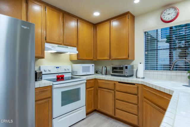Detail Gallery Image 7 of 34 For 5696 Recodo Way, Camarillo,  CA 93012 - 2 Beds | 2 Baths