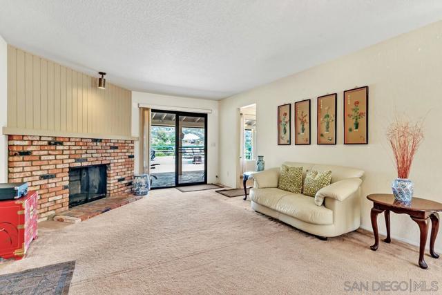 3176 Via Viejas, Alpine CA: https://media.crmls.org/mediaz/dbc6c6fb-7c63-41fc-9c7a-ef6f778236c9.jpg