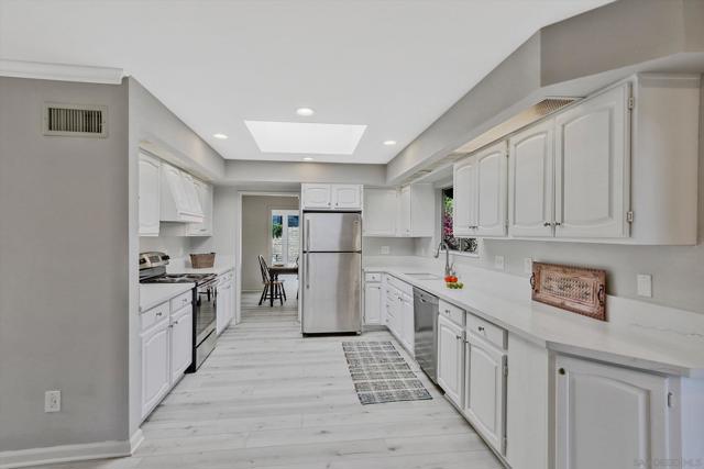 7804 Topaz Lake Ave., San Diego CA: https://media.crmls.org/mediaz/dbc7d51a-b209-48a8-a1ee-3204ea3d0f51.jpg