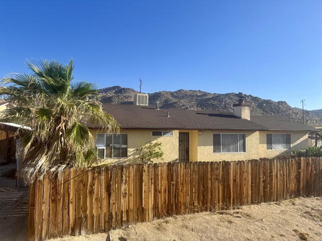 6767 Peterson Road, 29 Palms CA: https://media.crmls.org/mediaz/dbc8053a-1c39-434f-a868-a1b5f34ba5d6.jpg