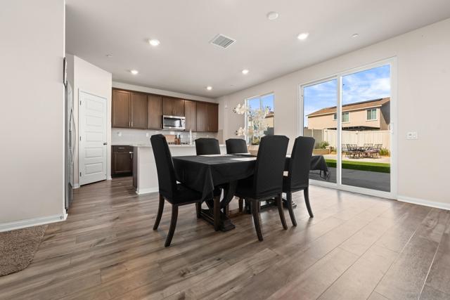 13305 Cultivate Ct, Valley Center CA: https://media.crmls.org/mediaz/dbc9188b-5560-4de2-9360-3f60d164eea0.jpg