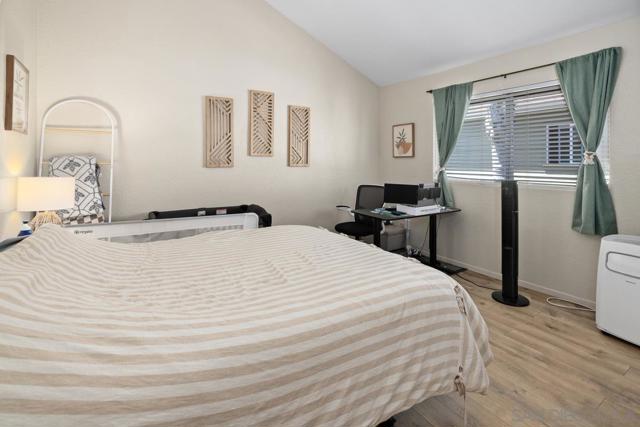 4754 68th St, San Diego CA: https://media.crmls.org/mediaz/dbca85dc-00a9-4e77-a344-83c574a625f8.jpg