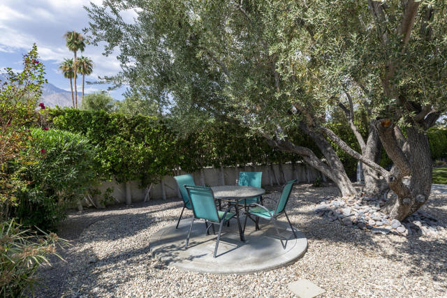 Image 10 of 53 For 402 Orchid Tree Lane
