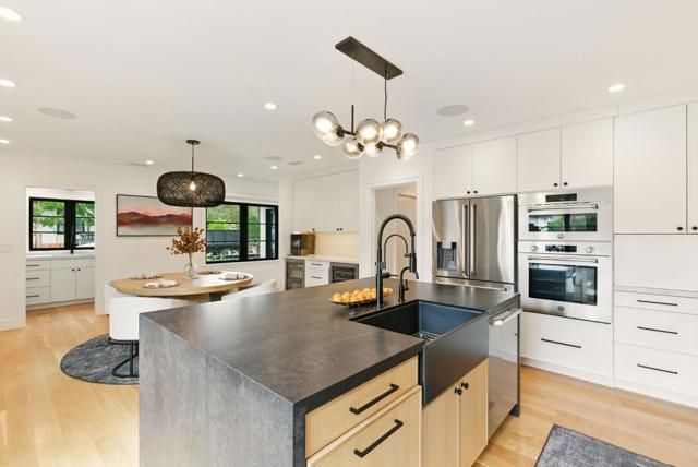 240 Bancroft Road, Burlingame CA: https://media.crmls.org/mediaz/dbcb133b-030c-4096-b427-09ac3f72e57e.jpg