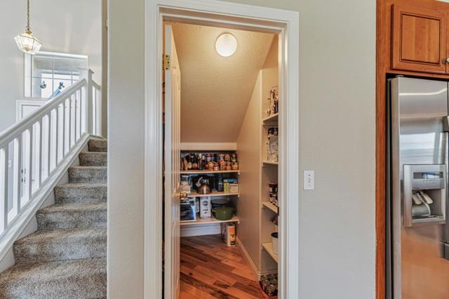 780 Le Mans Drive, Hollister CA: https://media.crmls.org/mediaz/dbcbb822-a447-4385-919d-7e5bb0c74c5b.jpg