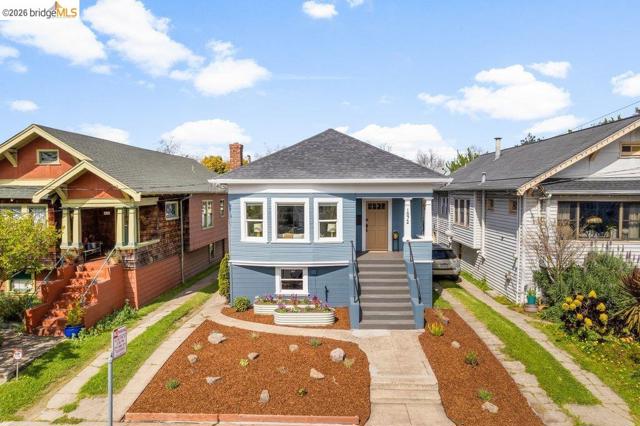 Image 39 of 52 For 1072 57th St