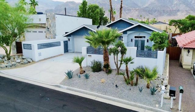 54925 Avenida Alvarado, La Quinta CA: https://media.crmls.org/mediaz/dbccd7f1-76fe-4924-b12a-4ce194dc720b.jpg