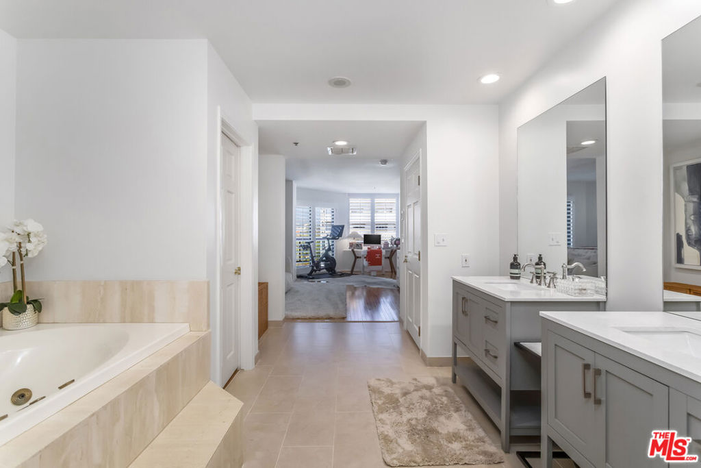 MLS #25601523 image #28