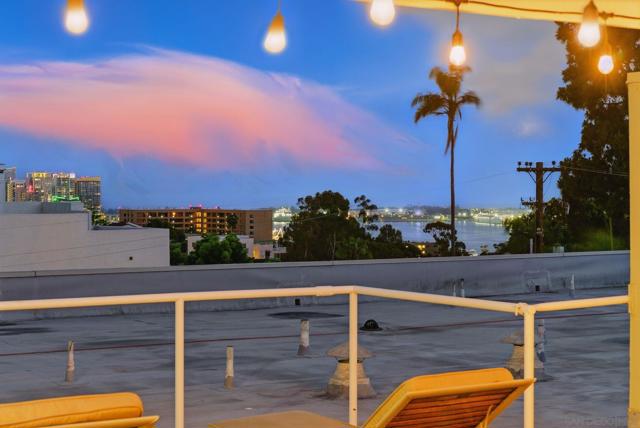 222 Quince St, San Diego CA: https://media.crmls.org/mediaz/dbce11b2-0669-4e86-8f5a-a6527f602430.jpg