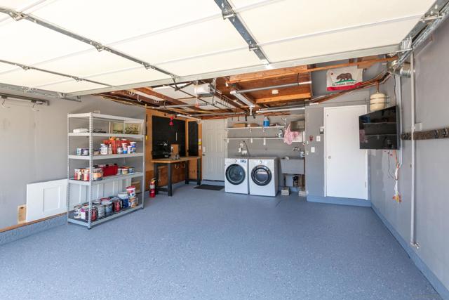 4472 Huerfano Ave, San Diego CA: https://media.crmls.org/mediaz/dbd0356a-8d7e-43d7-ba52-33a0cf3b3f9c.jpg