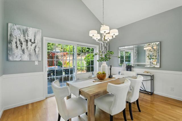 213 Yarborough Lane, Redwood City CA: https://media.crmls.org/mediaz/dbd0752e-17a2-45fb-aa6a-01bd5e0fe5b0.jpg