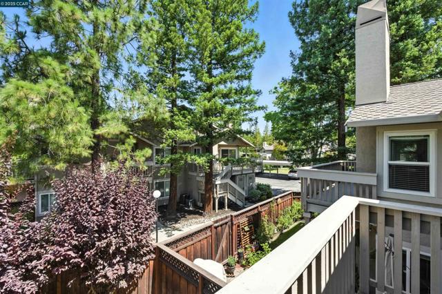 3625 Crow Canyon Road, San Ramon CA: https://media.crmls.org/mediaz/dbd4db2d-2920-42bc-aeac-a234896aa241.jpg