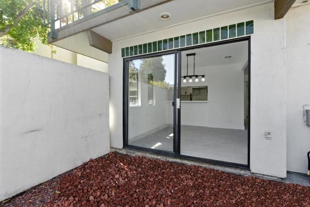 25 Bud Court, Pleasant Hill CA: https://media.crmls.org/mediaz/dbd521db-4fe2-4e72-a9c8-9af5c994b027.jpg