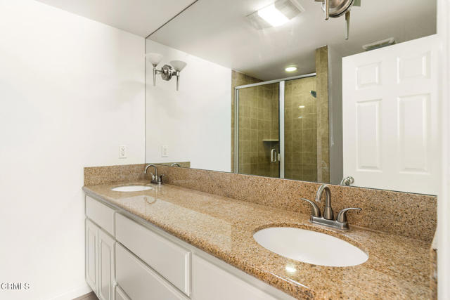 1853 Country Place, Ojai CA: https://media.crmls.org/mediaz/dbd589c9-473a-4817-8073-656f2bf08526.jpg