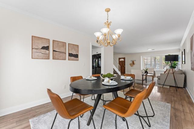 Detail Gallery Image 9 of 57 For 939 Chablis Ln, Vista,  CA 92083 - 4 Beds | 3 Baths