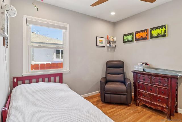 Image 15 of 22 For 2111 O Avenue
