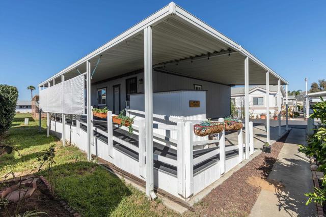 Detail Gallery Image 5 of 37 For 211 N Citrus Ave #31,  Escondido,  CA 92027 - 2 Beds | 2 Baths