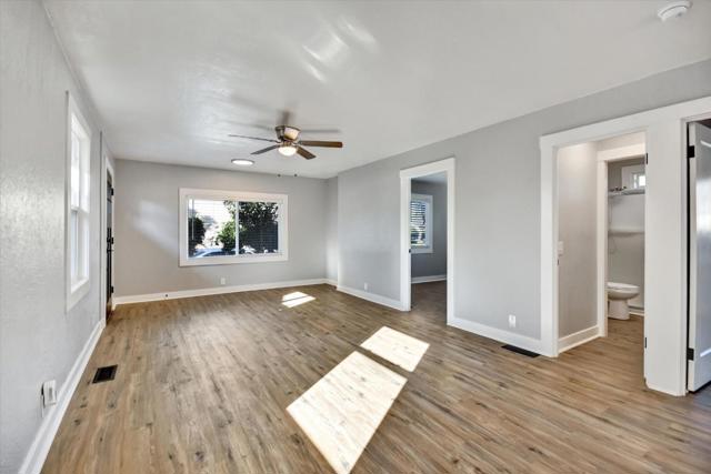 367 College Street, Hollister CA: https://media.crmls.org/mediaz/dbd8abc3-fc2f-4cee-852c-bc82a751b5ae.jpg