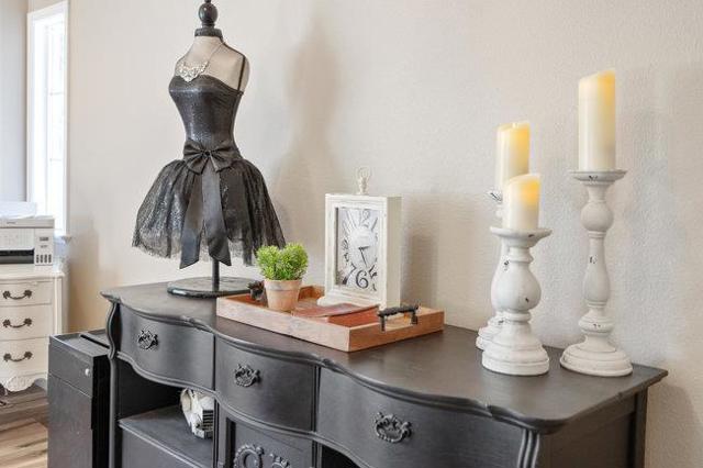 22 Heiner Road, Watsonville CA: https://media.crmls.org/mediaz/dbd8aeae-8962-4f78-8c60-18036b33b070.jpg