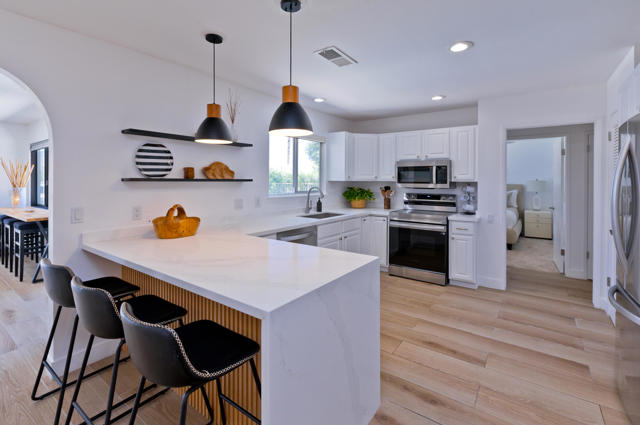 77150 New York Avenue, Palm Desert, CA 92211