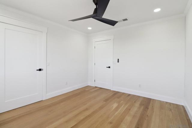 4367 Summit Dr, La Mesa CA: https://media.crmls.org/mediaz/dbd8ddda-6f1c-4630-a366-e63b77e177c8.jpg