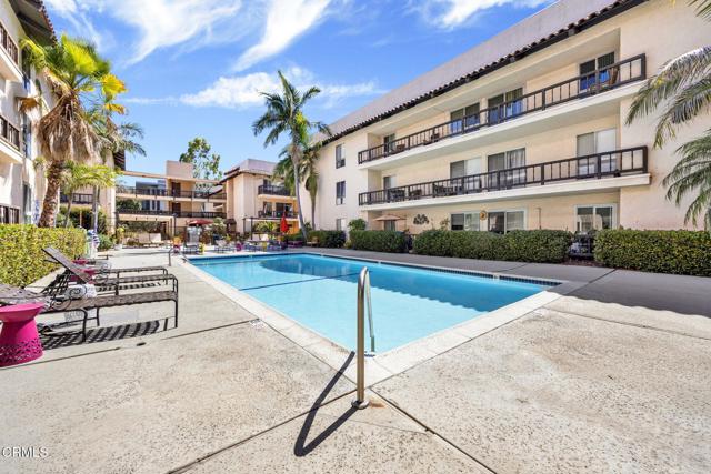 1127 E Del Mar Boulevard, Pasadena CA: https://media.crmls.org/mediaz/dbd9b7fb-7886-4007-a3da-25c83a1be4fb.jpg