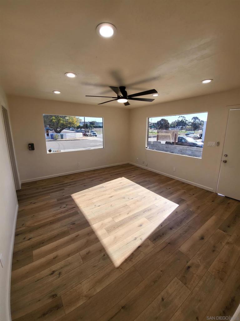 MLS #250032799SD image #9