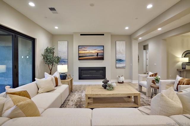 1755 Calle Catalina, Escondido CA: https://media.crmls.org/mediaz/dbda7323-8c3a-490c-817f-4466e2ec9b31.jpg