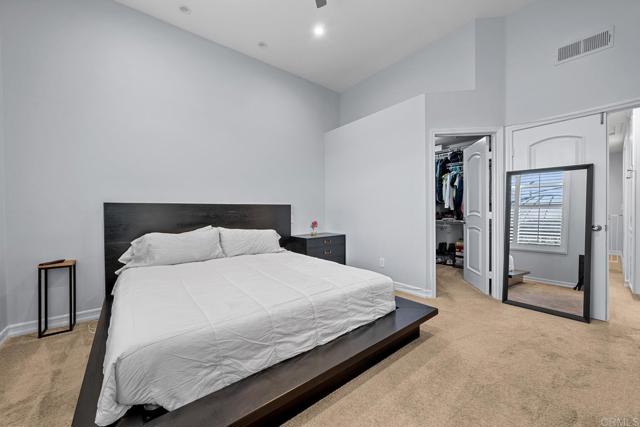 Detail Gallery Image 19 of 64 For 11372 via Rancho San Diego #B,  El Cajon,  CA 92019 - 3 Beds | 2/1 Baths