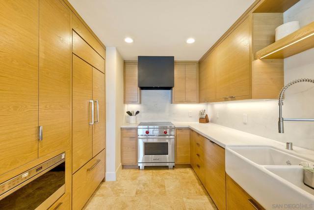 515 S Sierra Ave, Solana Beach CA: https://media.crmls.org/mediaz/dbdc0fab-6489-4af1-92c9-87a1f3cb772a.jpg