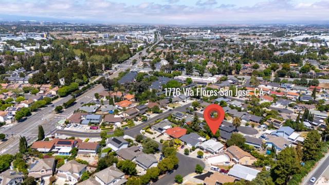 1776 Via Flores, San Jose CA: https://media.crmls.org/mediaz/dbdd1b27-4c68-448b-8e86-51feee6a8288.jpg