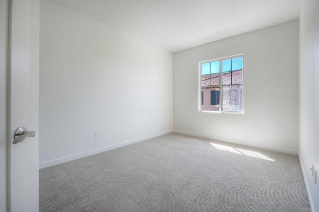 Image 14 of 38 For 10653 Golden Willow  143