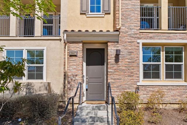 39857 Pelton Terrace, Newark CA: https://media.crmls.org/mediaz/dbdf72ea-90a1-425b-a5f3-abf3b1e3a383.jpg