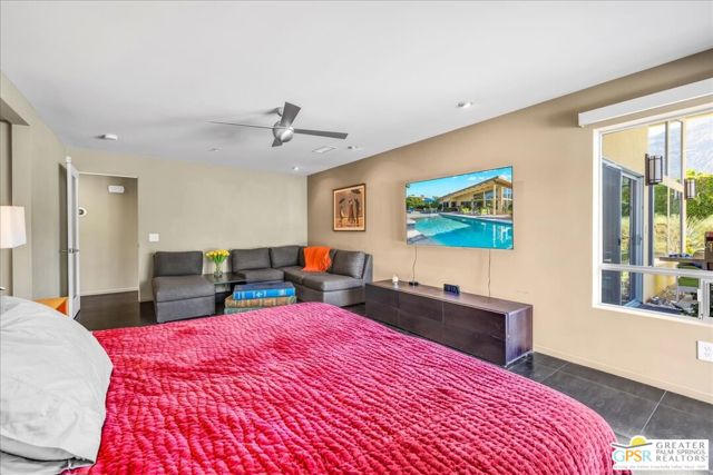 1554 E San Lucas Road, Palm Springs CA: https://media.crmls.org/mediaz/dbe01798-d0fb-4efc-9c68-c1ead2e8df32.jpg