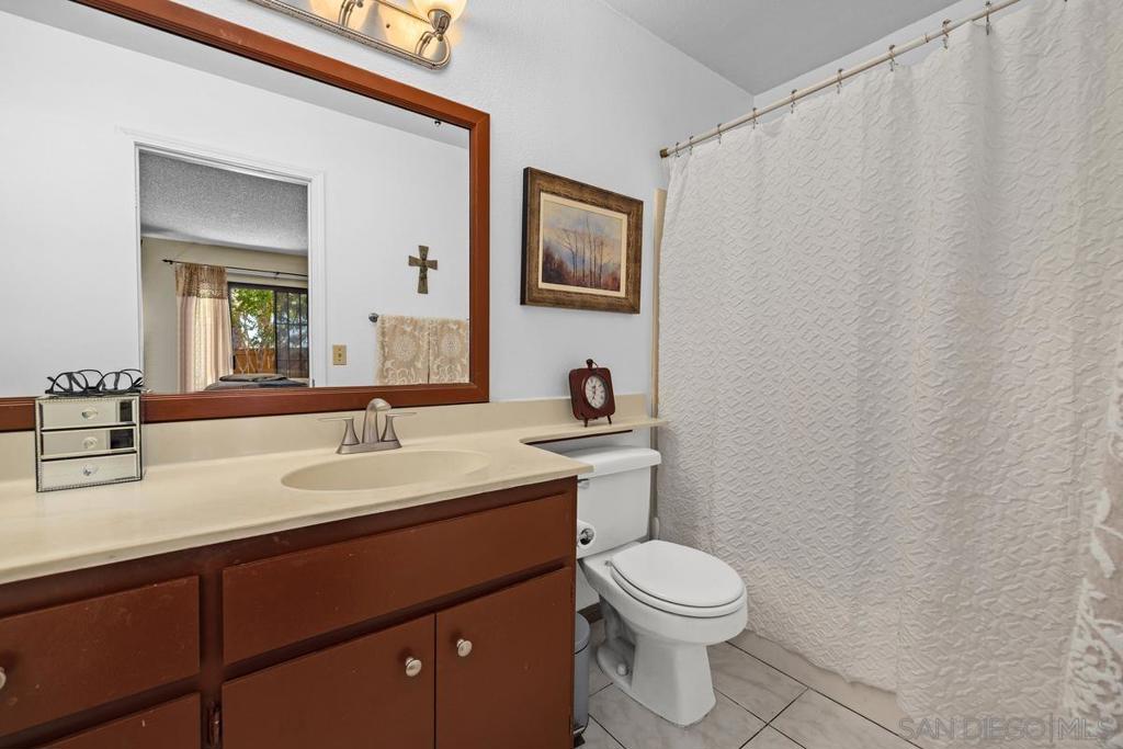 MLS #250034854SD img 23