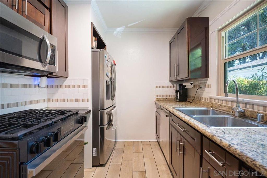 3710 Louisiana - photo 13