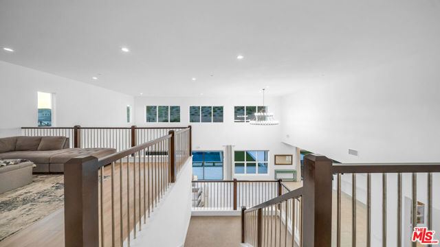 12553 N Ridgeline Road, Porter Ranch CA: https://media.crmls.org/mediaz/dbe09a58-1a66-4094-8bd2-4baef4e54c6f.jpg