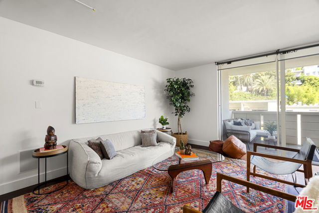8787 Shoreham Drive, West Hollywood CA: https://media.crmls.org/mediaz/dbe0afd0-a930-40b7-b0d2-4306982c7982.jpg