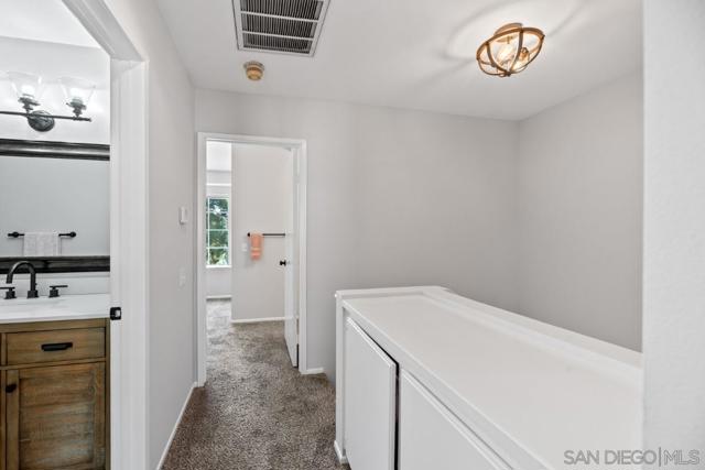 3731 Caminito Carmel Lndg, San Diego CA: https://media.crmls.org/mediaz/dbe22b6d-2ec6-47ed-968e-f30603e093a3.jpg