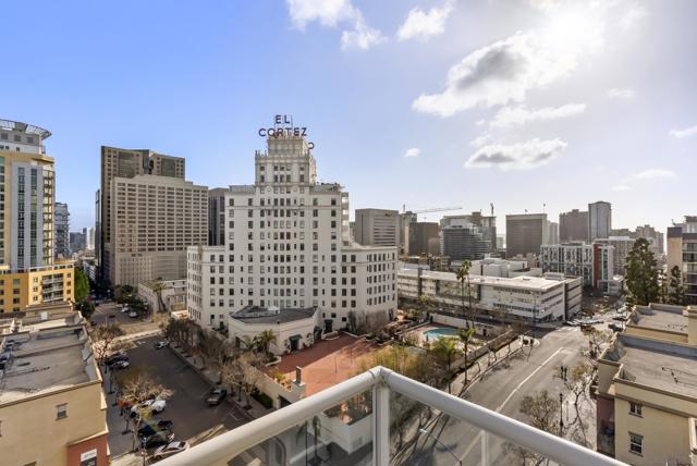 850 Beech St, San Diego CA: https://media.crmls.org/mediaz/dbe2e109-5fed-4fad-b40f-9ddeba7d0755.jpg