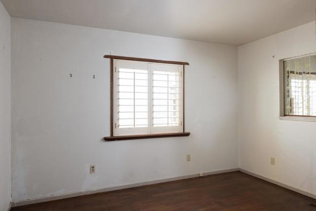 1113 Buena Vista Avenue, Pacific Grove CA: https://media.crmls.org/mediaz/dbe3ae02-aa10-49de-9cd8-f09881f41cd4.jpg