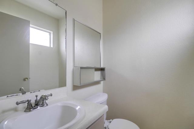 4410 12 Highland Ave, San Diego CA: https://media.crmls.org/mediaz/dbe494f4-472c-4830-b6d1-c0af0073f389.jpg