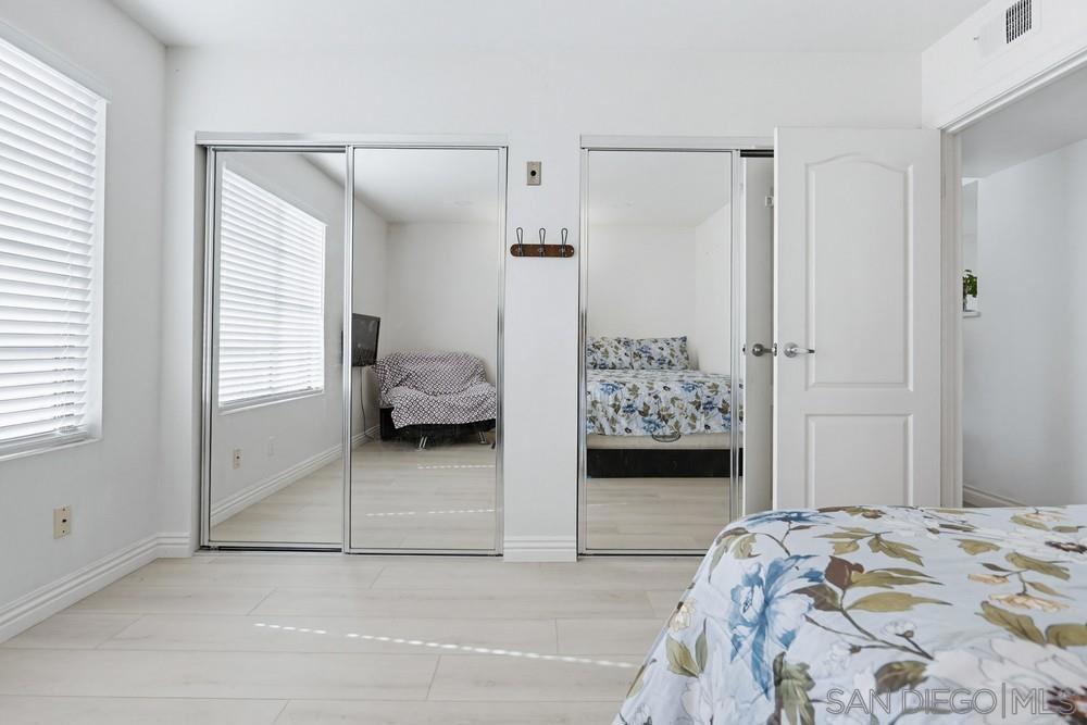 12023 Alta Carmel Ct - photo 10