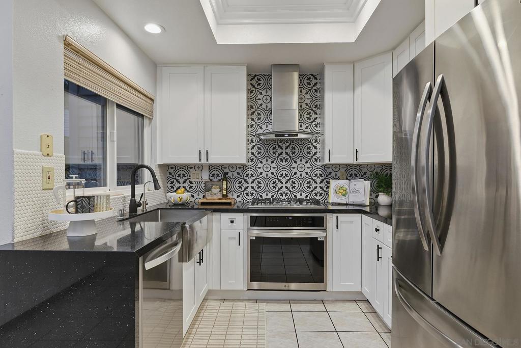 11037 Caminito Vista Pacifica - photo 11