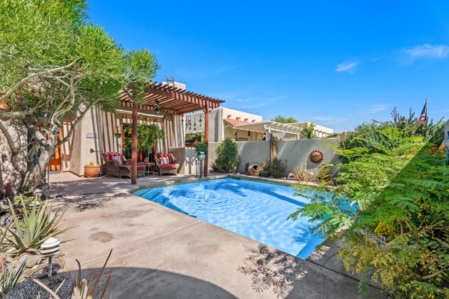 54125 Eisenhower Drive, La Quinta CA: https://media.crmls.org/mediaz/dbe8320e-a592-4abf-b59e-8905bdc3adb0.jpg