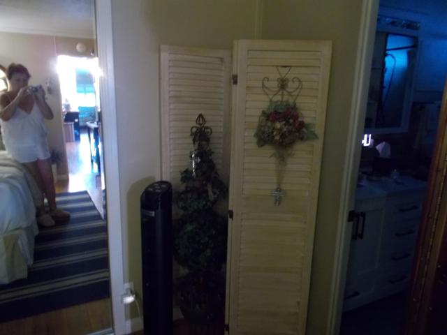 38703 Desert Greens E Drive, Palm Desert CA: https://media.crmls.org/mediaz/dbe8fc5f-92ba-45ec-9174-3b959bb91083.jpg