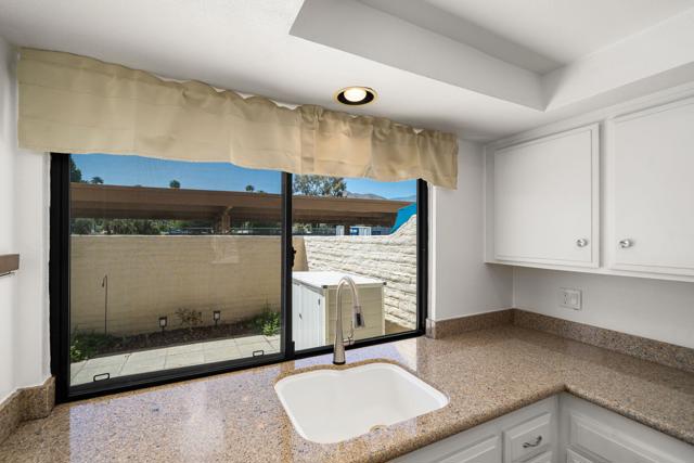 2338 Los Patos Drive, Palm Springs, CA 92264