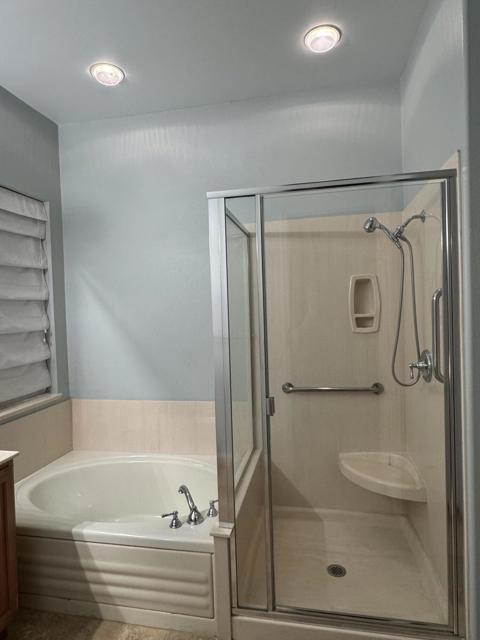 80880 Avenida Santa Regina, Indio CA: https://media.crmls.org/mediaz/dbeaf84d-b0b8-460e-a26a-36d670fcb6f4.jpg