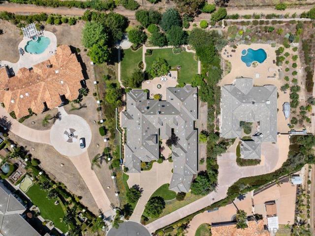 13391 OLD WINEMASTER COURT, Poway CA: https://media.crmls.org/mediaz/dbeb23c5-ce09-4da5-b874-3902cca17050.jpg